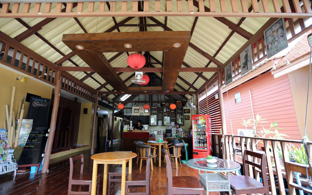 Sincere Hostel Bar And Bistro 코란타 외부 사진