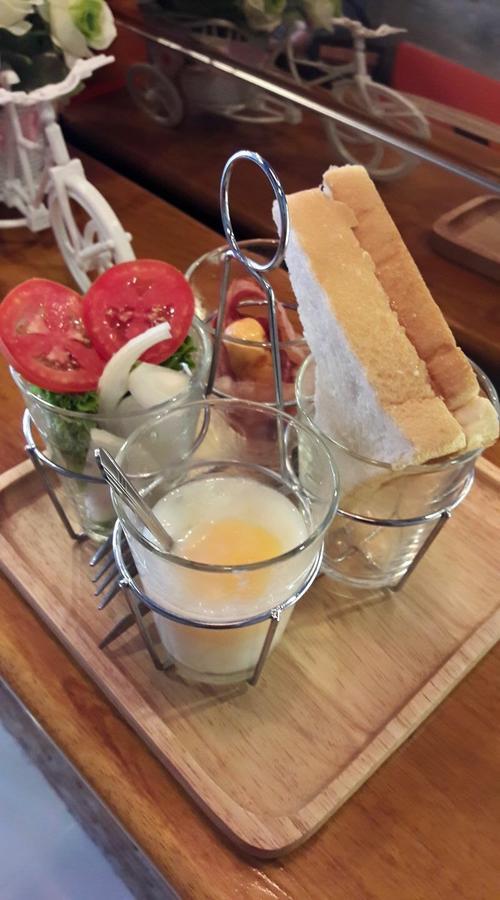 Sincere Hostel Bar And Bistro 코란타 외부 사진